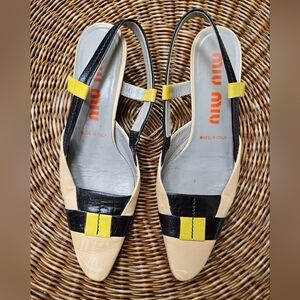 Miu Miu Vintage Kitten Heel Slingback Size 38 Nude Black
